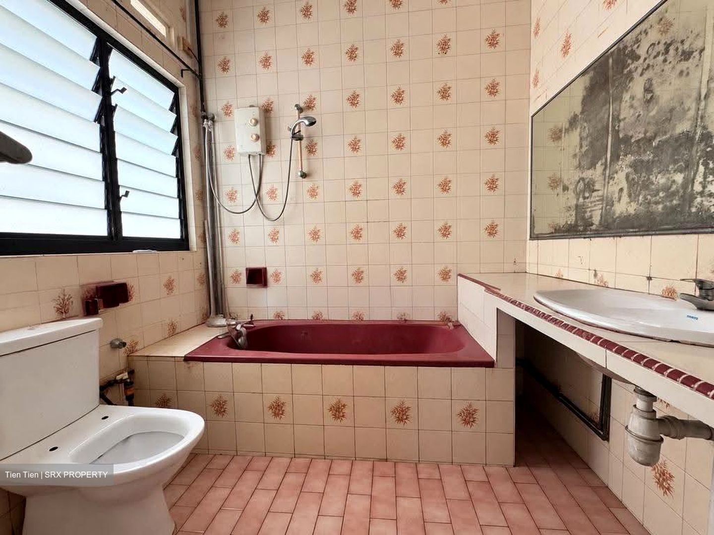 Upper Paya Lebar Road (D19), Apartment #637435481